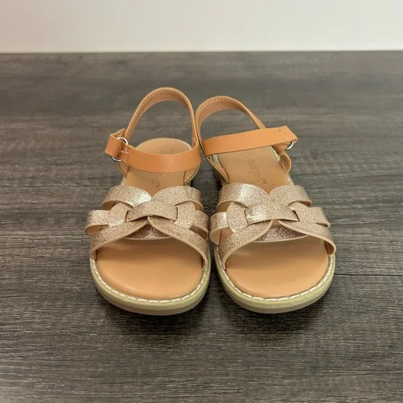 Adorable Cat & Jack Girls Sandals in Glittery Tan Size 9 (little kid) - Picture 2 of 3
